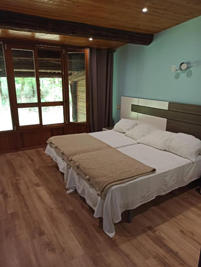 Albergue Bergando 네그레라 외부 사진