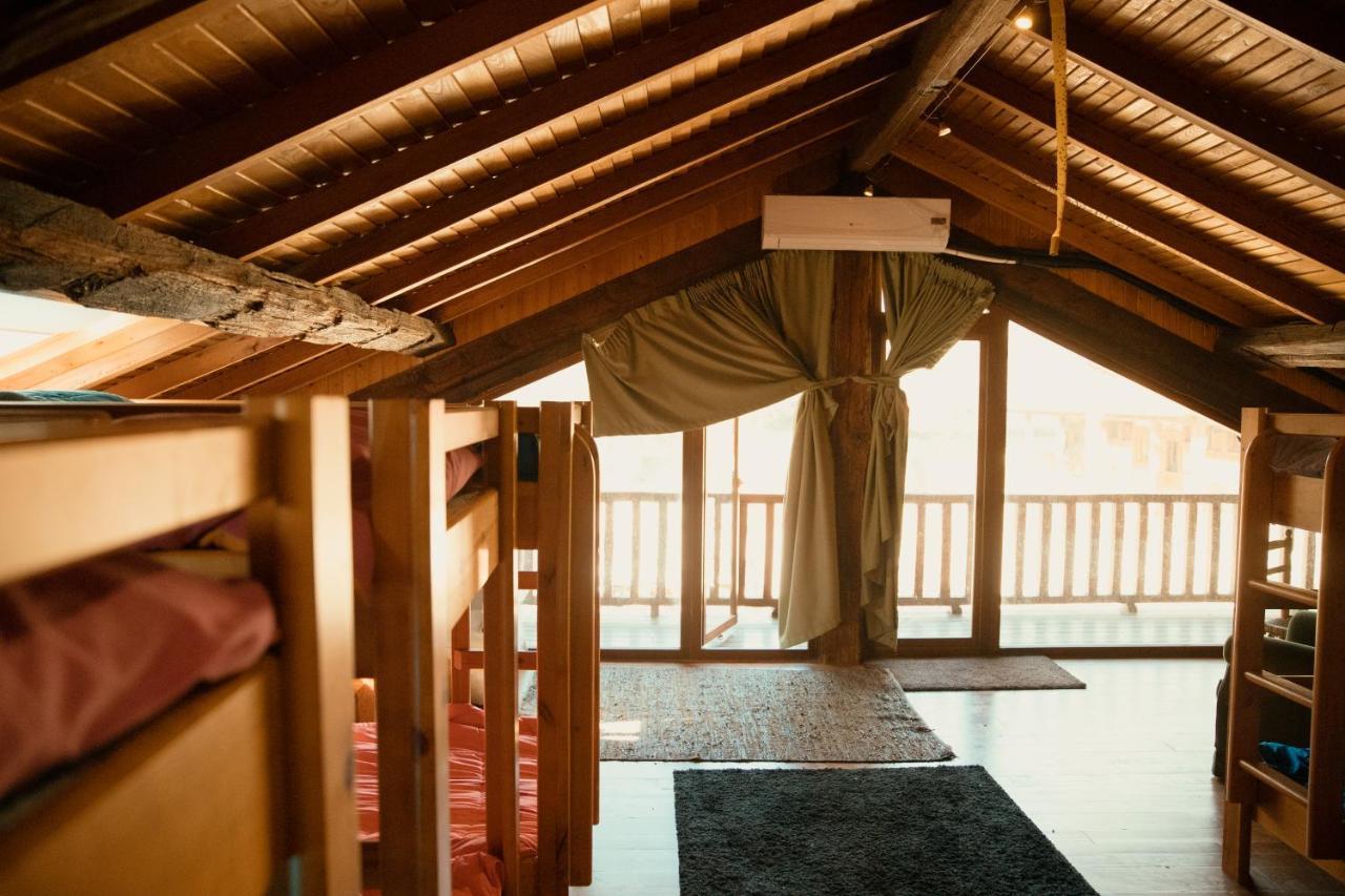 Albergue Bergando 네그레라 외부 사진